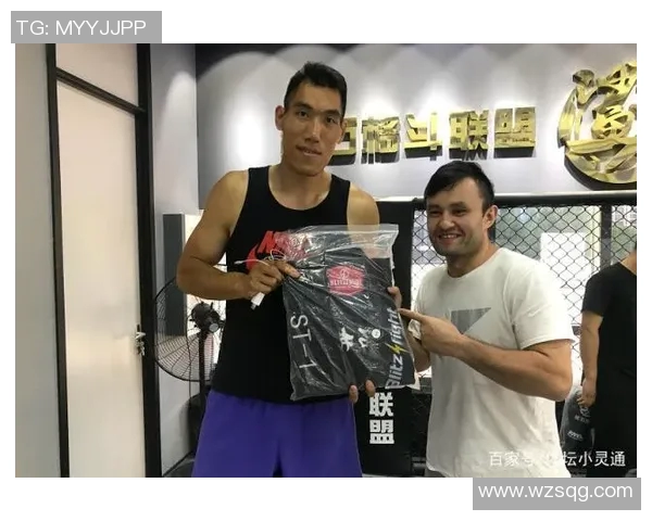 崔洪万与董建军的巅峰对决谁将成为拳坛新王者的传奇故事